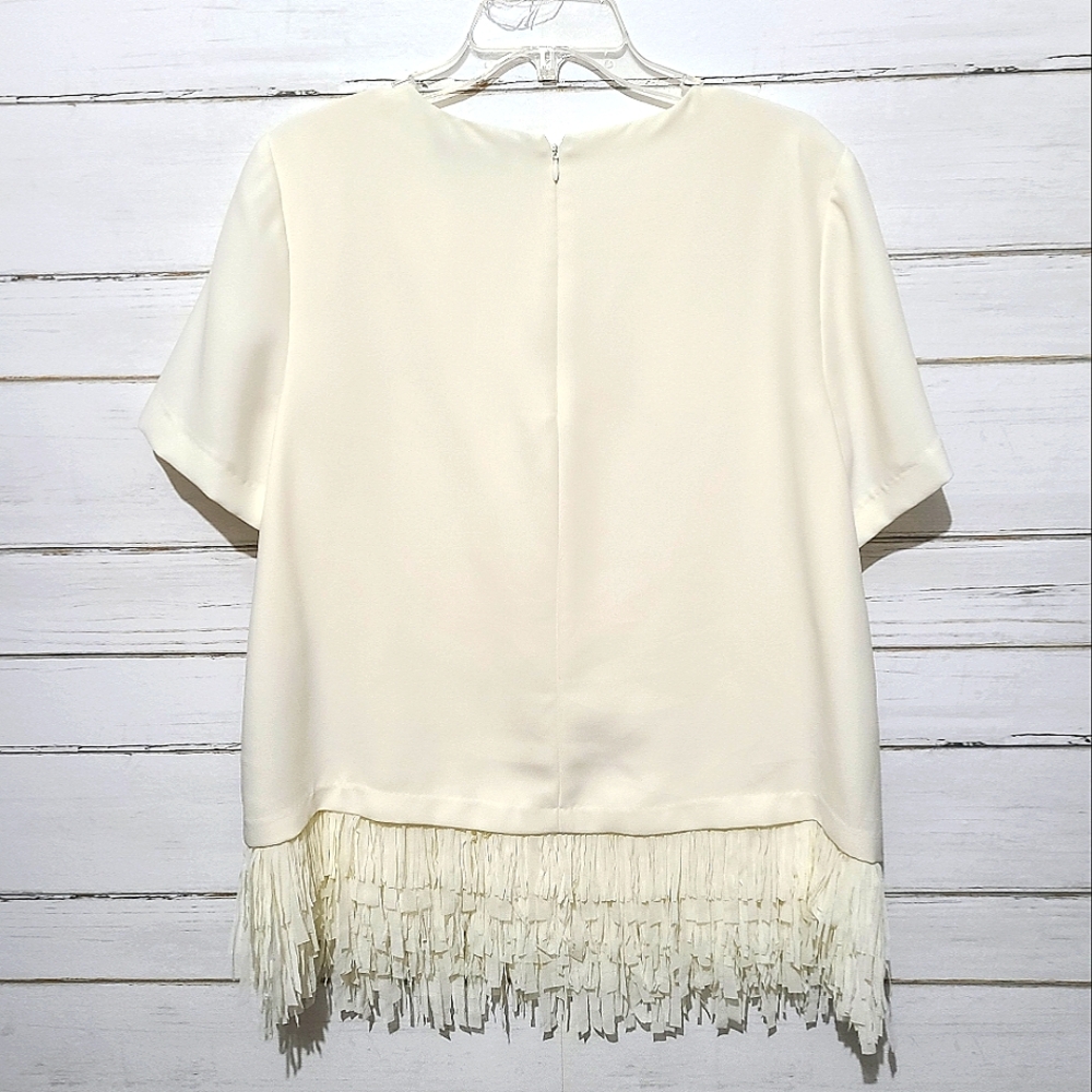 Banana Republic Ivory Cream Crepe Fringe Short Sleeve Top Sz Large - Picture 4 of 5